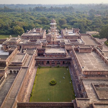Umed Bhawan Palace, Kotah Экстерьер фото